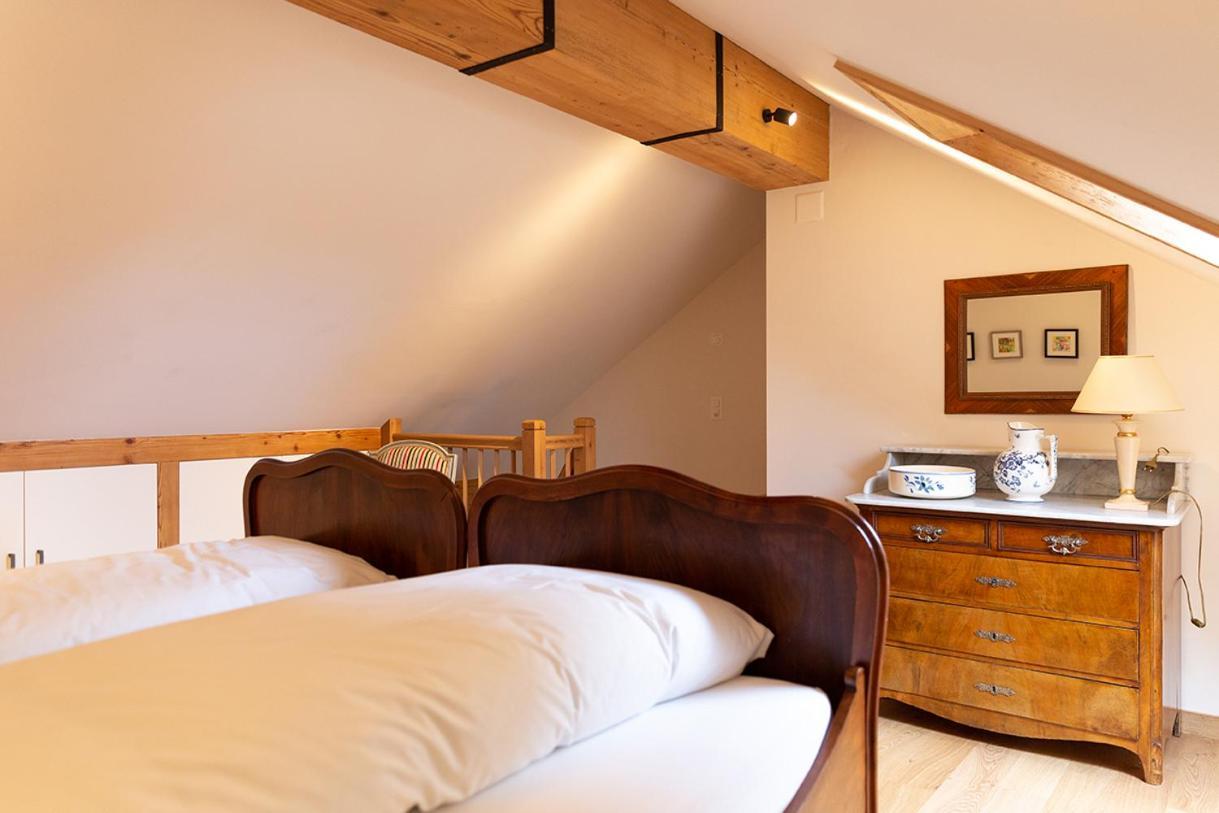Gasthof Zum Schluessel La Meridienne Fribourg Sa Ueberstorf ภายนอก รูปภาพ