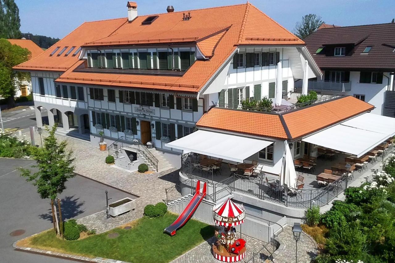 Gasthof Zum Schluessel La Meridienne Fribourg Sa Ueberstorf ภายนอก รูปภาพ